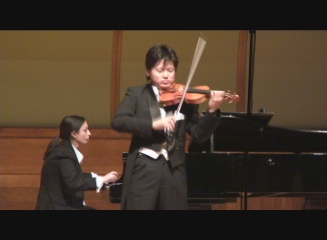 Siwwo Kim, violin, 1st place Senior Division